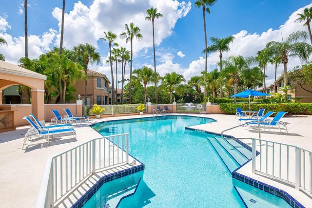 117 Legendary Circle, Palm Beach Gardens, FL 33418