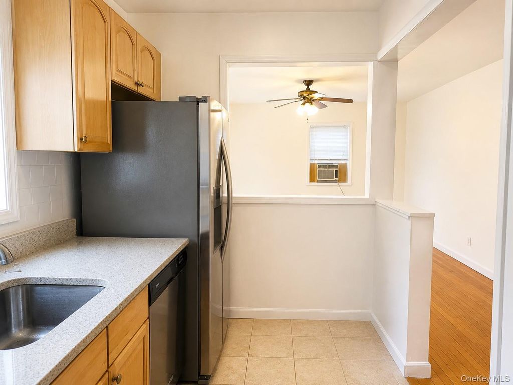 320 S Broadway T5, Tarrytown, NY 10591 — photo 5