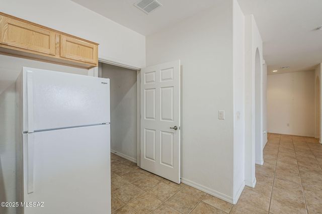2265 S Vía Espinosa, Green Valley, AZ 85614