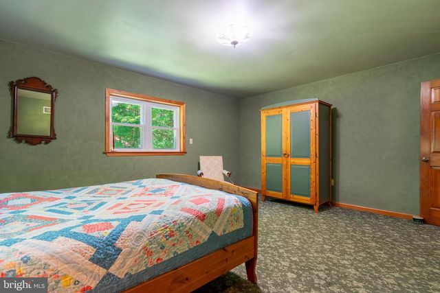 274 WISSINGER RD, Boyertown, PA 19512