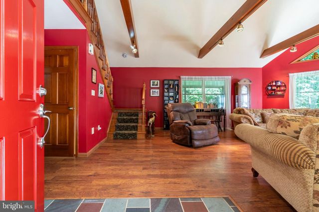 274 WISSINGER RD, Boyertown, PA 19512