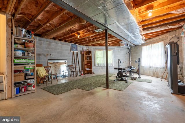 274 WISSINGER RD, Boyertown, PA 19512