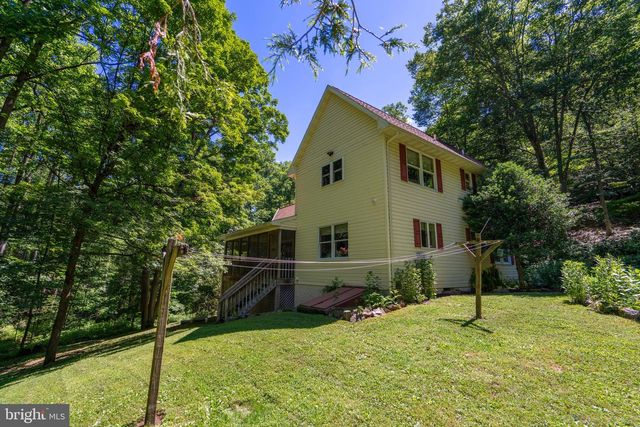 274 WISSINGER RD, Boyertown, PA 19512