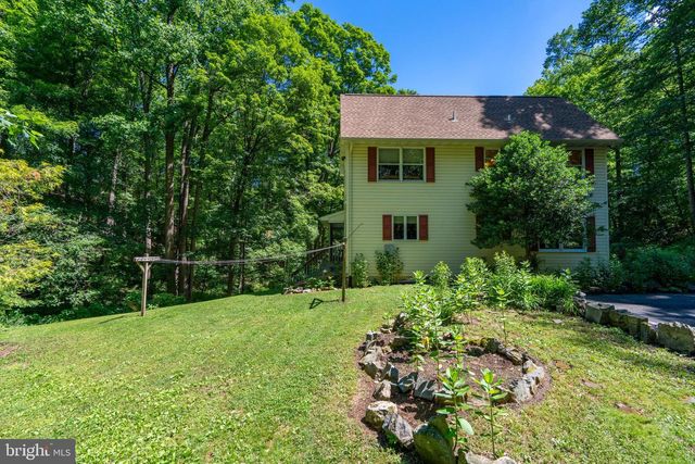 274 WISSINGER RD, Boyertown, PA 19512