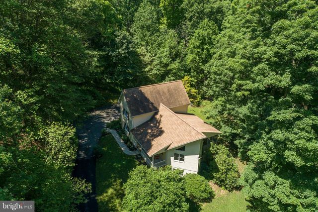 274 WISSINGER RD, Boyertown, PA 19512
