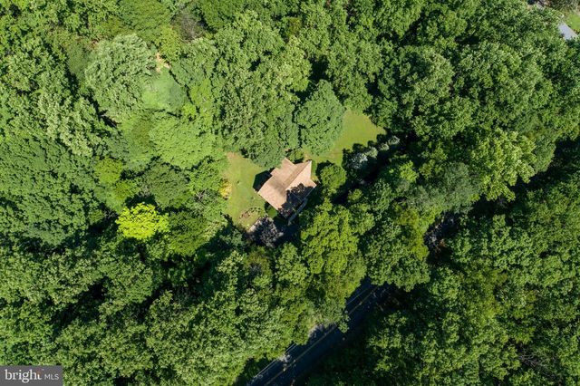 274 WISSINGER RD, Boyertown, PA 19512