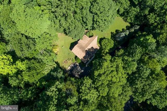 274 WISSINGER RD, Boyertown, PA 19512