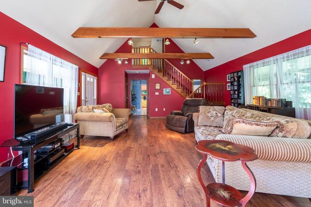 274 WISSINGER RD, Boyertown, PA 19512