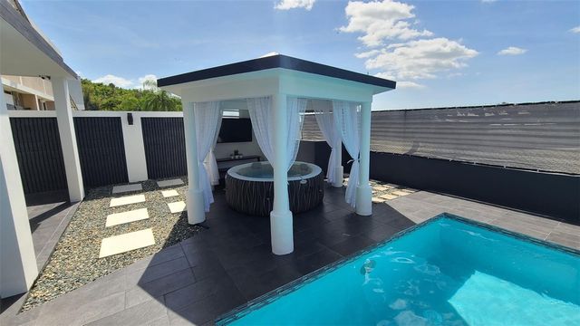 Los Montes Dorado LOS MONTES DORADO, Dorado, PR 00646