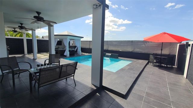 Los Montes Dorado LOS MONTES DORADO, Dorado, PR 00646