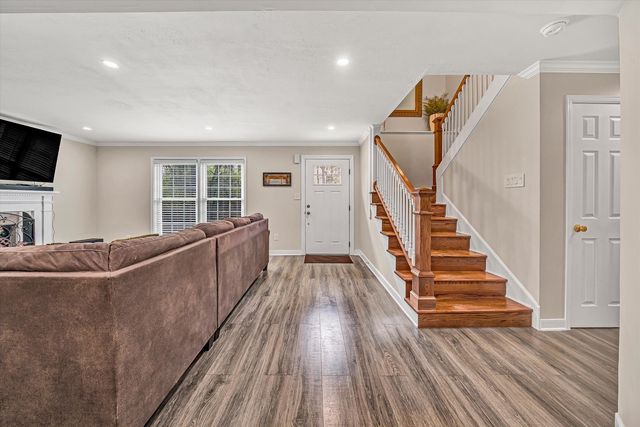763 OAKWOOD DR SW, Roanoke, VA 24015