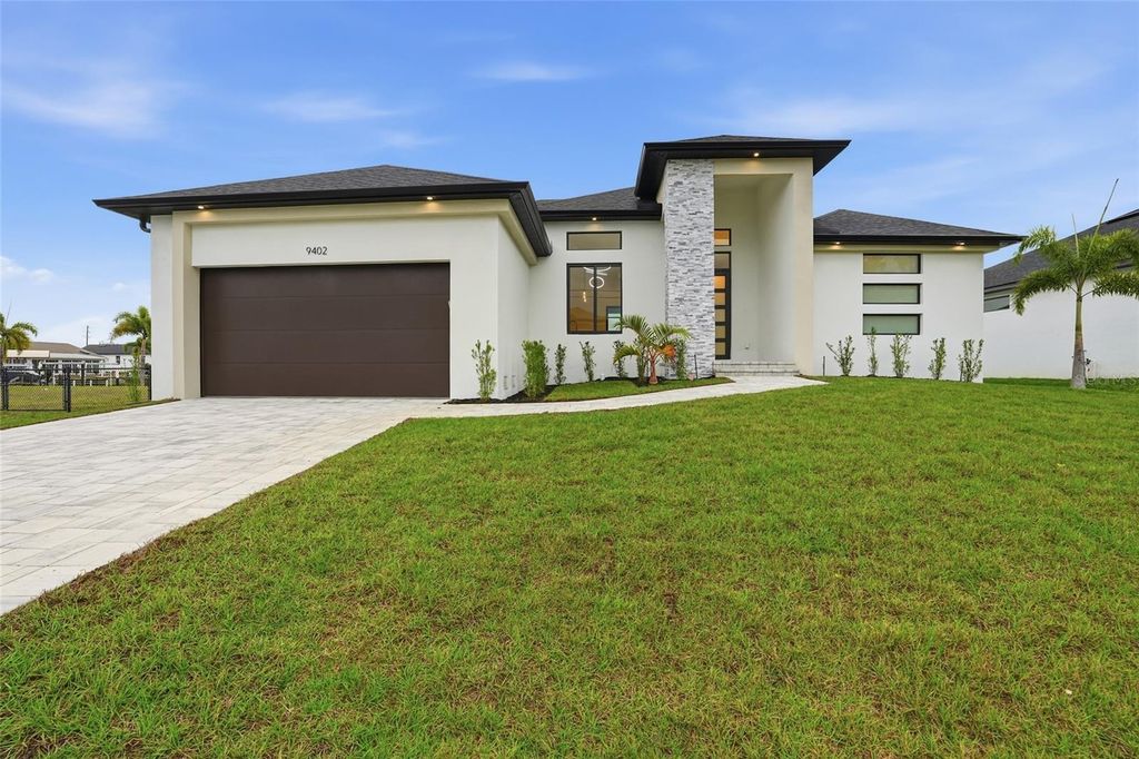 9402 ARRID CIRCLE, Port Charlotte, FL 33981