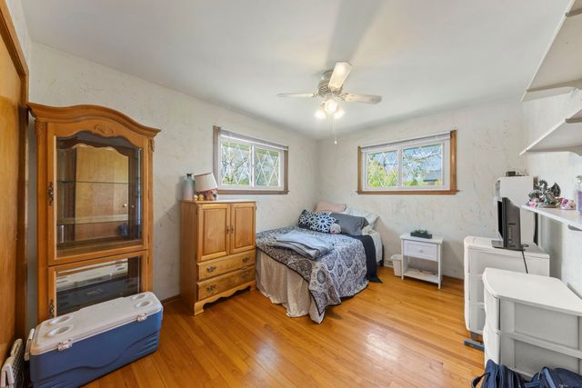 151 Catalpa Avenue, Wood Dale, IL 60191
