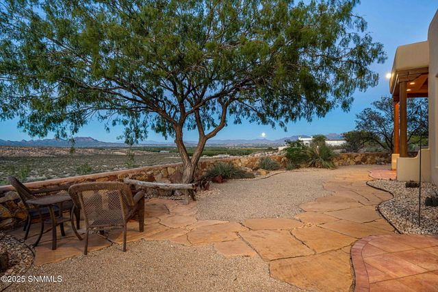 6620 Butterfield Ridge Drive, Las Cruces, NM 88007