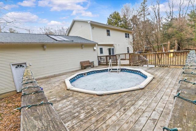 550 Nottingham Drive, Georgia, VT 05468