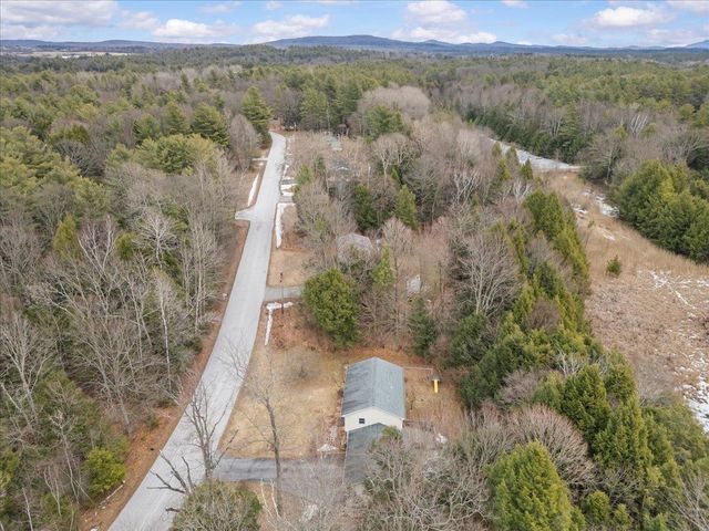 550 Nottingham Drive, Georgia, VT 05468