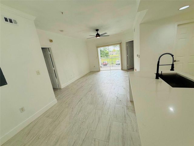 3712 CASTLE PINES LANE 4122, Orlando, FL 32839