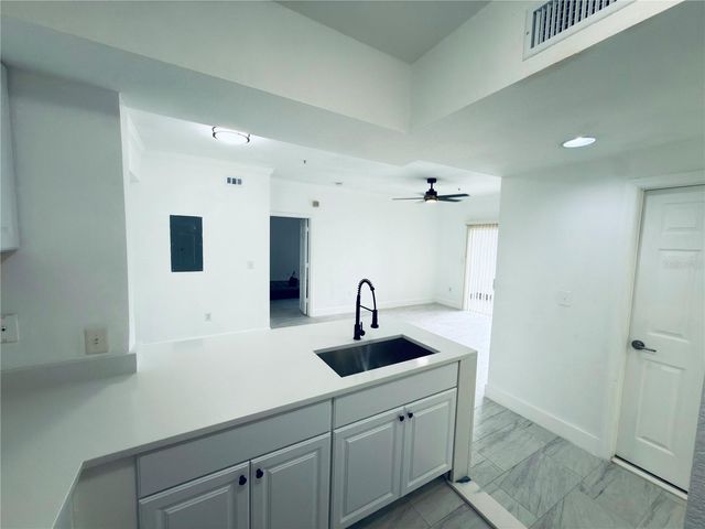 3712 CASTLE PINES LANE 4122, Orlando, FL 32839