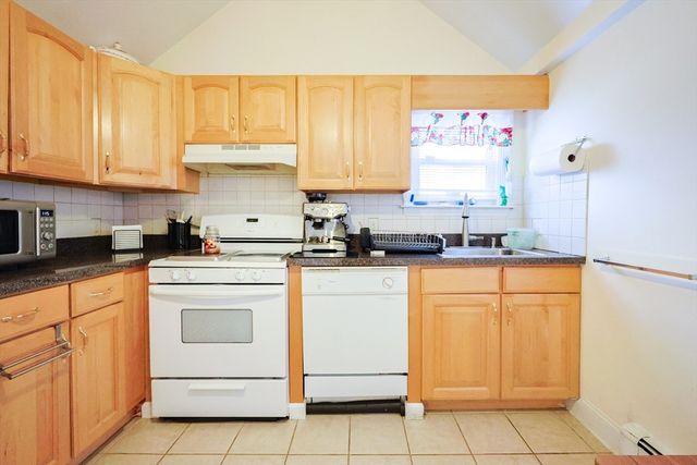 42 Auburn St., Malden, MA 02148