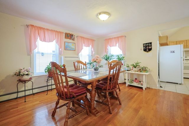 42 Auburn St., Malden, MA 02148