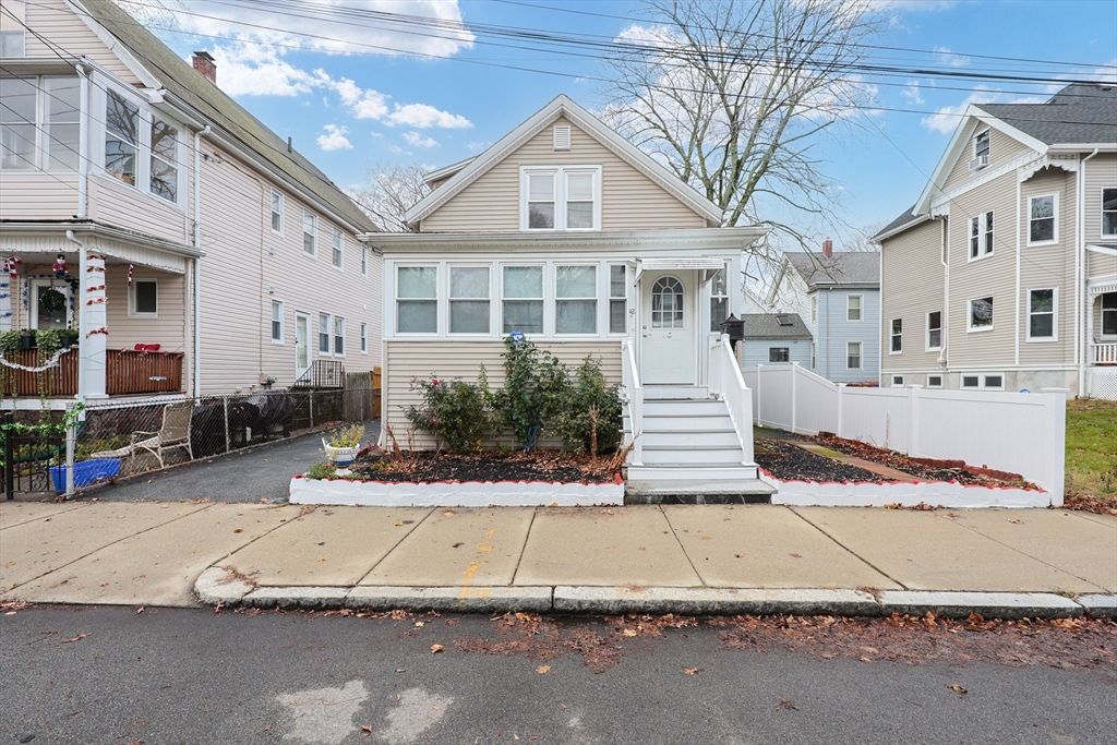 42 Auburn St., Malden, MA 02148