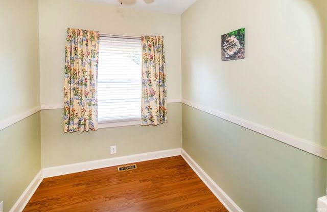 2016 E Blackford Avenue, Evansville, IN 47714