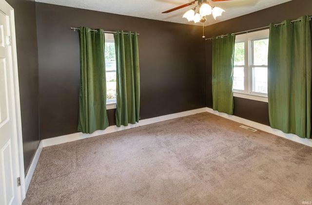 2016 E Blackford Avenue, Evansville, IN 47714