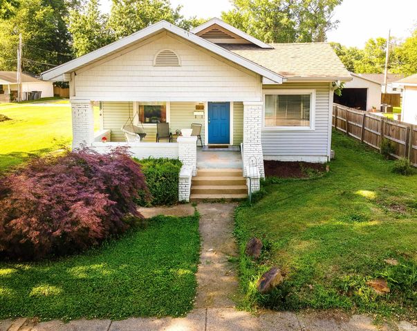 2016 E Blackford Avenue, Evansville, IN 47714