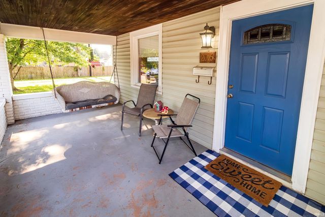 2016 E Blackford Avenue, Evansville, IN 47714