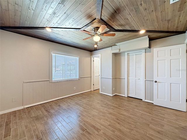 912 SHANGRI LA DRIVE, Seffner, FL 33584