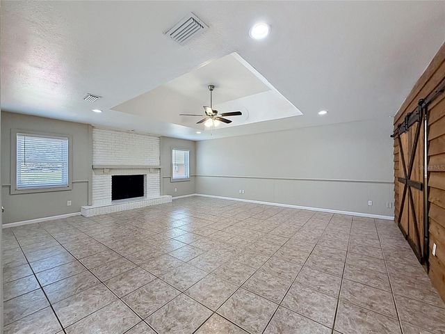 912 SHANGRI LA DRIVE, Seffner, FL 33584