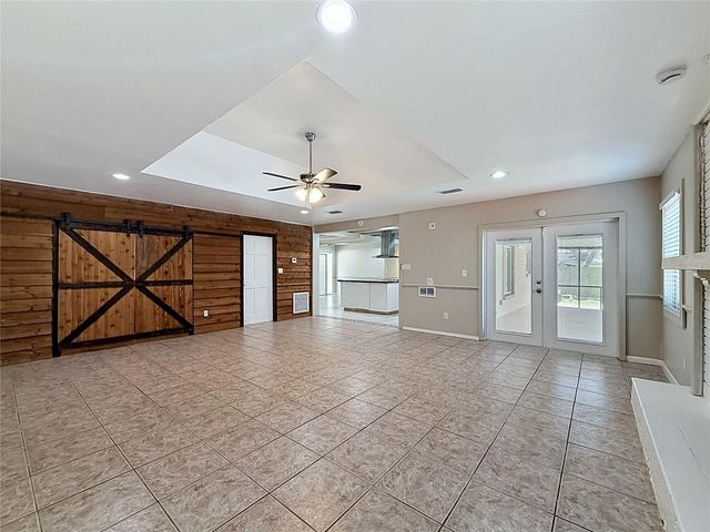 912 SHANGRI LA DRIVE, Seffner, FL 33584