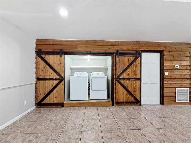 912 SHANGRI LA DRIVE, Seffner, FL 33584