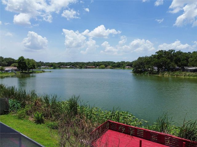 912 SHANGRI LA DRIVE, Seffner, FL 33584