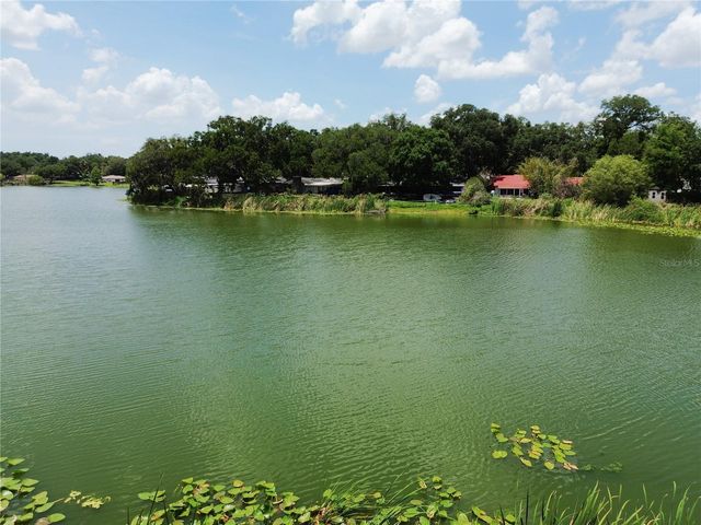 912 SHANGRI LA DRIVE, Seffner, FL 33584