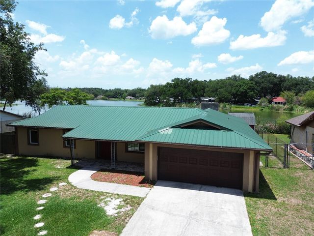 912 SHANGRI LA DRIVE, Seffner, FL 33584