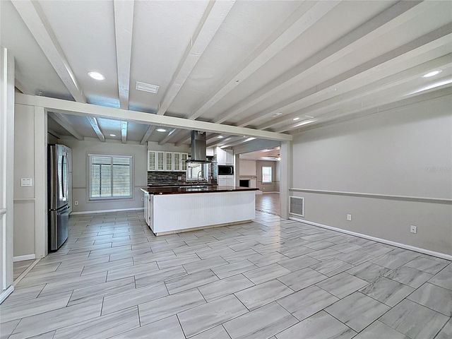 912 SHANGRI LA DRIVE, Seffner, FL 33584