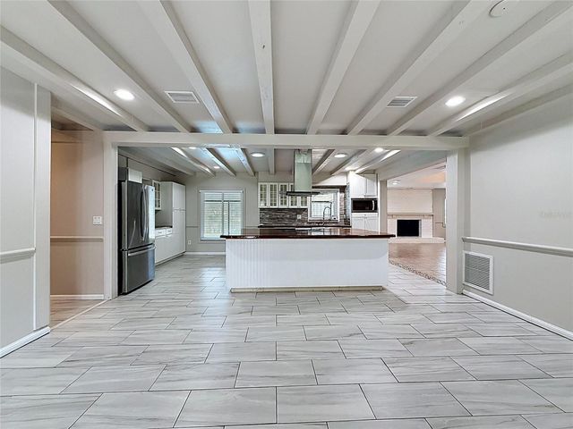 912 SHANGRI LA DRIVE, Seffner, FL 33584