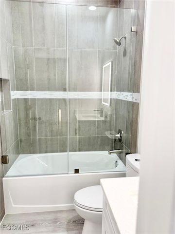 8304 Lena CT, Labelle, FL 33935