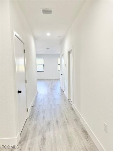 8304 Lena CT, Labelle, FL 33935