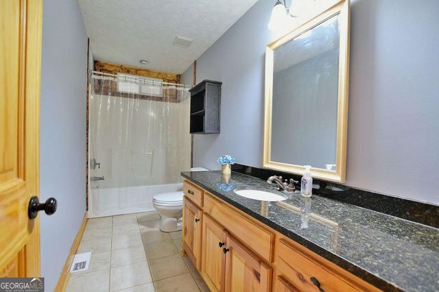 149 Savior Lane, Hamilton, GA 31811