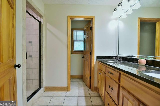 149 Savior Lane, Hamilton, GA 31811