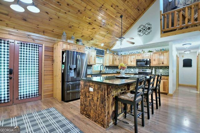 149 Savior Lane, Hamilton, GA 31811