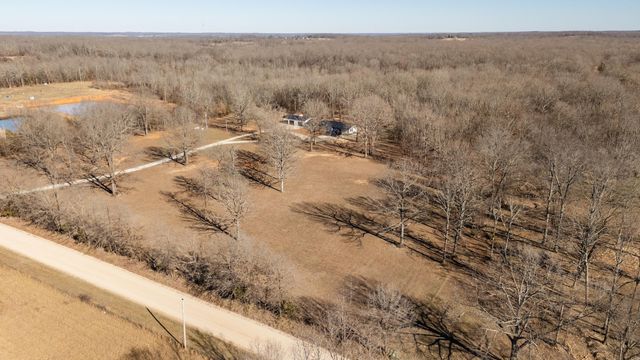 10662 County Road 8470, West Plains, MO 65775