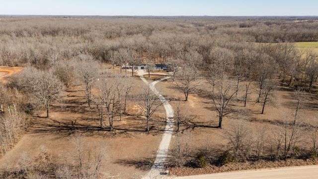 10662 County Road 8470, West Plains, MO 65775