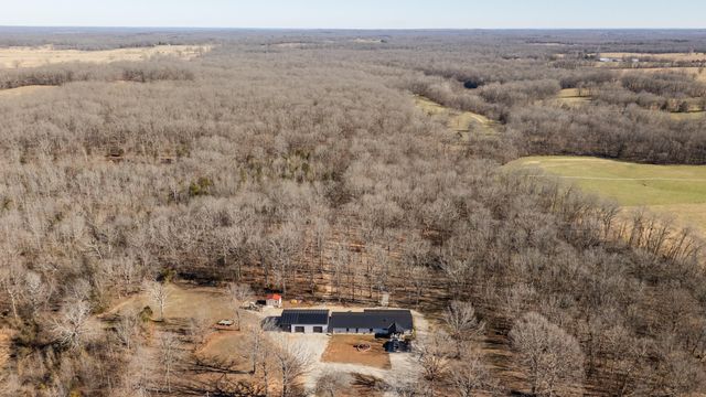 10662 County Road 8470, West Plains, MO 65775