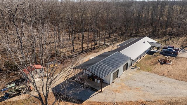 10662 County Road 8470, West Plains, MO 65775