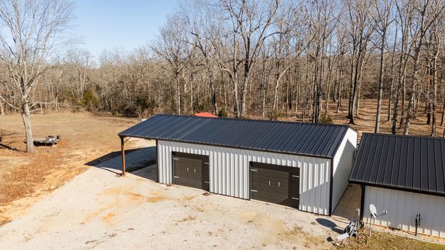 10662 County Road 8470, West Plains, MO 65775
