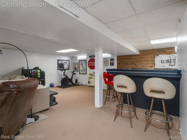 21701 Chalon Street, St. Clair Shores, MI 48080