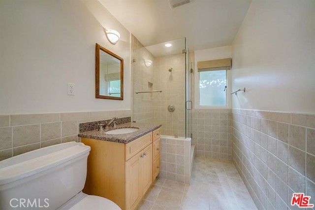 3826 Dixie Canyon, Sherman Oaks, CA 91423